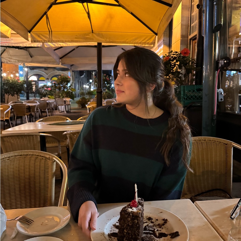 Meet your Posher, Vanessa